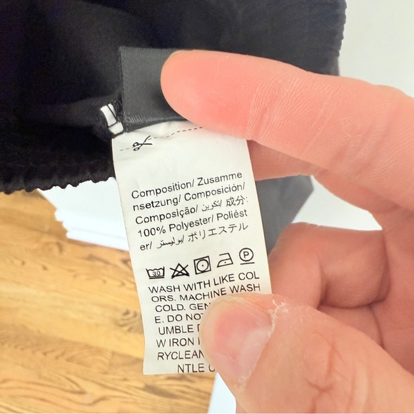 Men's Black Cargo Pants size S - Picture 4 of 5